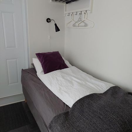 Guesthouse 46 クヴァンムスタンギ エクステリア 写真